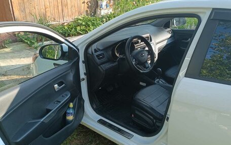 KIA Rio III рестайлинг, 2014 год, 1 000 000 рублей, 2 фотография