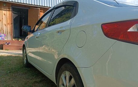 KIA Rio III рестайлинг, 2014 год, 1 000 000 рублей, 6 фотография