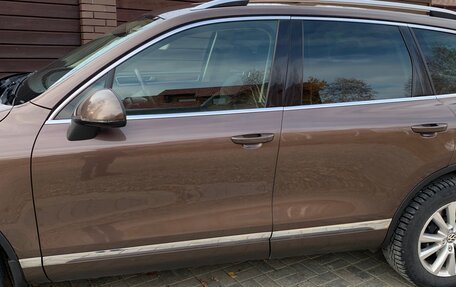 Volkswagen Touareg III, 2013 год, 2 300 000 рублей, 2 фотография