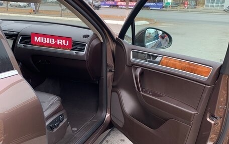 Volkswagen Touareg III, 2013 год, 2 300 000 рублей, 10 фотография
