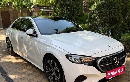 Mercedes-Benz E-Класс, 2024 год, 6 500 000 рублей, 4 фотография