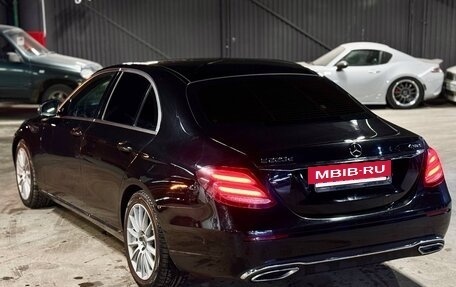 Mercedes-Benz E-Класс, 2016 год, 2 600 000 рублей, 5 фотография