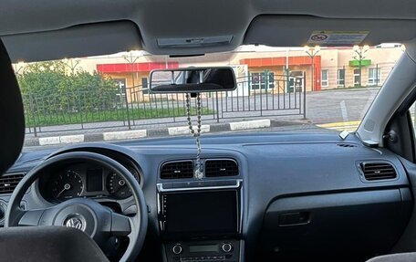 Volkswagen Polo VI (EU Market), 2010 год, 700 000 рублей, 10 фотография