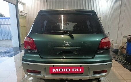 Mitsubishi Outlander III рестайлинг 3, 2005 год, 539 000 рублей, 6 фотография