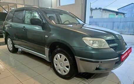 Mitsubishi Outlander III рестайлинг 3, 2005 год, 539 000 рублей, 2 фотография