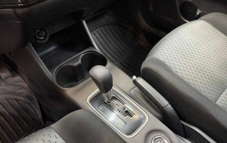 Mitsubishi Outlander III рестайлинг 3, 2015 год, 1 839 000 рублей, 13 фотография