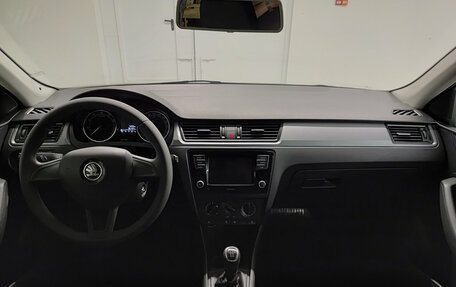 Skoda Rapid I, 2018 год, 1 292 000 рублей, 17 фотография