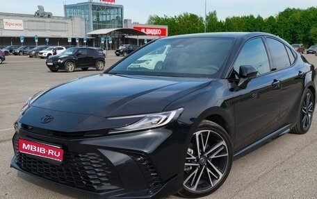 Toyota Camry, 2024 год, 4 050 000 рублей, 1 фотография