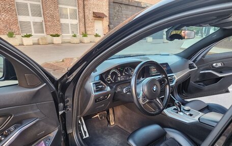 BMW 3 серия, 2019 год, 3 600 000 рублей, 11 фотография