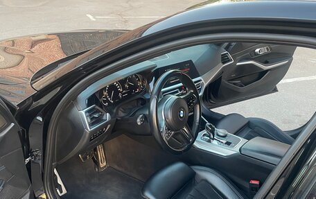 BMW 3 серия, 2019 год, 3 600 000 рублей, 14 фотография