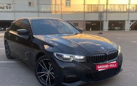 BMW 3 серия, 2019 год, 3 600 000 рублей, 18 фотография
