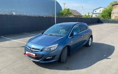 Opel Astra J, 2012 год, 720 000 рублей, 2 фотография