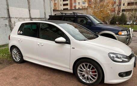 Volkswagen Golf VI, 2011 год, 1 380 000 рублей, 2 фотография