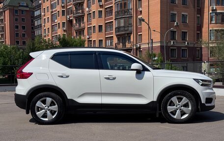 Volvo XC40 I, 2019 год, 2 400 000 рублей, 13 фотография