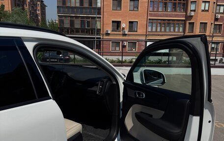 Volvo XC40 I, 2019 год, 2 400 000 рублей, 15 фотография