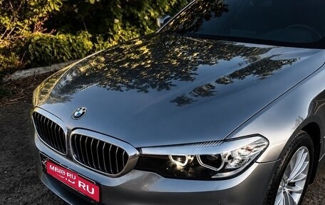 BMW 5 серия, 2018 год, 2 700 000 рублей, 4 фотография