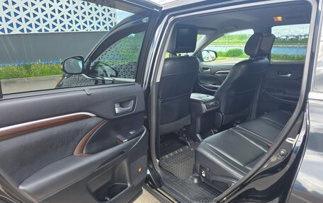 Toyota Highlander III, 2015 год, 2 910 000 рублей, 11 фотография