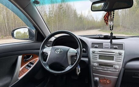 Toyota Camry, 2010 год, 1 100 000 рублей, 6 фотография
