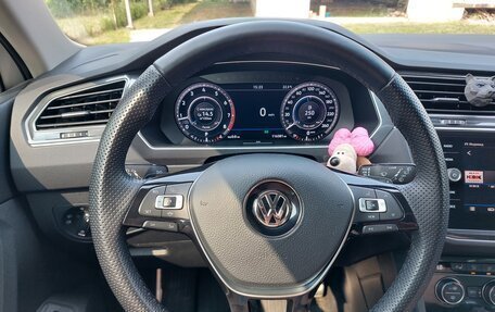 Volkswagen Tiguan II, 2018 год, 2 800 000 рублей, 12 фотография