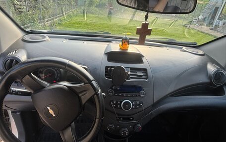 Chevrolet Spark III, 2011 год, 369 000 рублей, 7 фотография