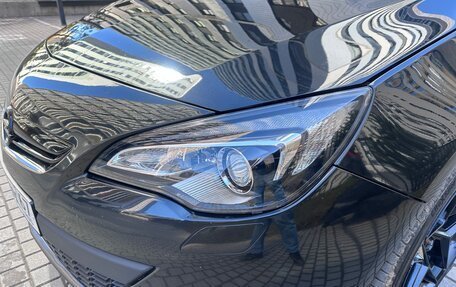 Opel Astra J, 2011 год, 980 000 рублей, 2 фотография