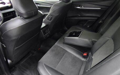 Toyota Camry, 2024 год, 4 050 000 рублей, 15 фотография