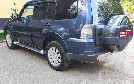Mitsubishi Pajero IV, 2008 год, 1 750 000 рублей, 3 фотография