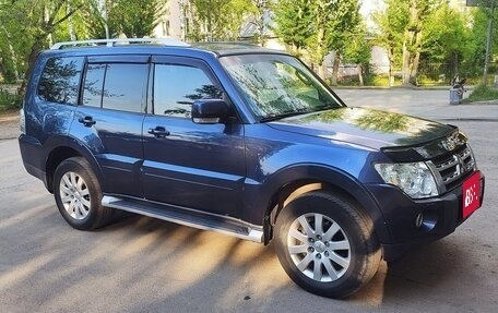 Mitsubishi Pajero IV, 2008 год, 1 750 000 рублей, 4 фотография