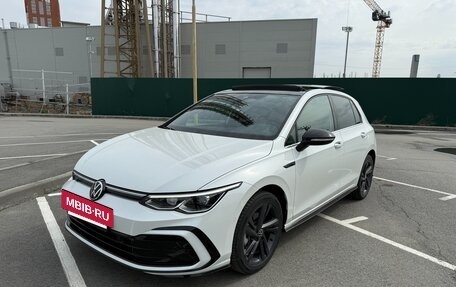 Volkswagen Golf VIII, 2022 год, 2 590 000 рублей, 7 фотография