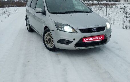 Ford Focus II рестайлинг, 2011 год, 700 000 рублей, 23 фотография
