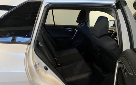Toyota RAV4, 2020 год, 3 153 000 рублей, 17 фотография