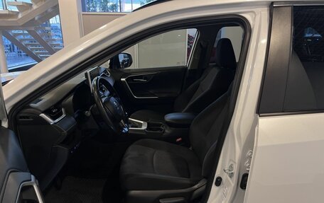 Toyota RAV4, 2020 год, 3 153 000 рублей, 16 фотография