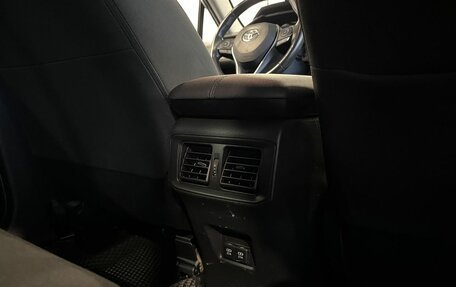Toyota RAV4, 2020 год, 3 153 000 рублей, 33 фотография