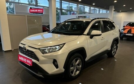 Toyota RAV4, 2020 год, 3 153 000 рублей, 7 фотография