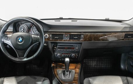 BMW 3 серия, 2009 год, 1 530 000 рублей, 6 фотография