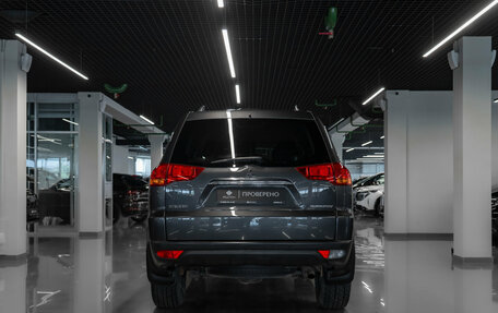 Mitsubishi Pajero Sport II рестайлинг, 2011 год, 1 680 000 рублей, 6 фотография