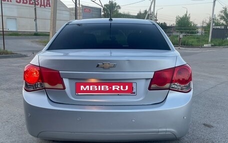 Chevrolet Cruze II, 2009 год, 490 000 рублей, 8 фотография