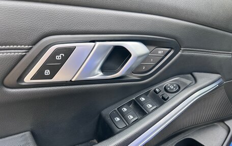 BMW 3 серия, 2020 год, 4 100 000 рублей, 14 фотография