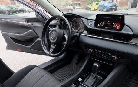 Mazda 6, 2018 год, 2 700 000 рублей, 7 фотография