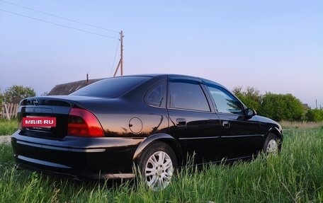 Opel Vectra B рестайлинг, 1997 год, 230 000 рублей, 3 фотография
