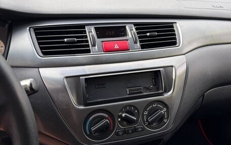 Mitsubishi Lancer IX, 2006 год, 650 000 рублей, 24 фотография