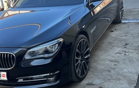 BMW 7 серия, 2014 год, 2 350 000 рублей, 7 фотография