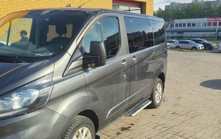 Ford Tourneo Custom I рестайлинг, 2019 год, 2 750 000 рублей, 4 фотография