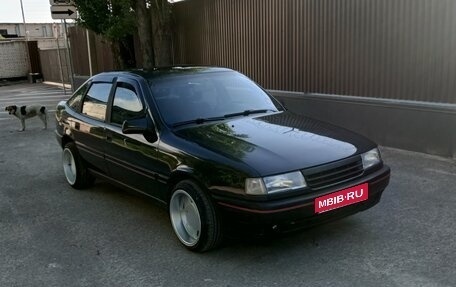 Opel Vectra A, 1990 год, 260 000 рублей, 1 фотография