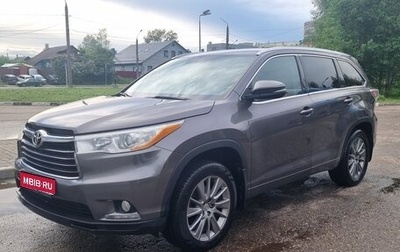 Toyota Highlander III, 2015 год, 2 890 000 рублей, 1 фотография