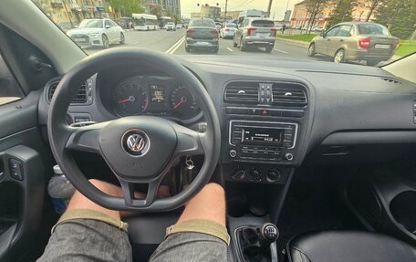 Volkswagen Polo VI (EU Market), 2018 год, 865 000 рублей, 17 фотография