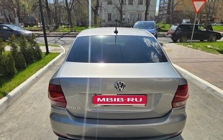 Volkswagen Polo VI (EU Market), 2018 год, 865 000 рублей, 2 фотография