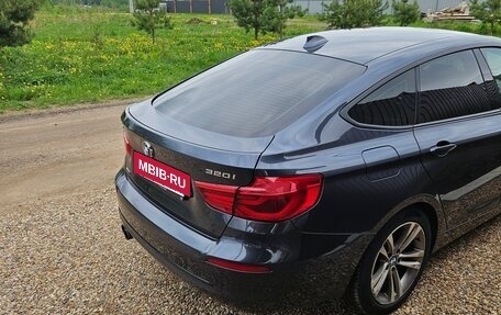 BMW 3 серия, 2017 год, 3 100 000 рублей, 2 фотография