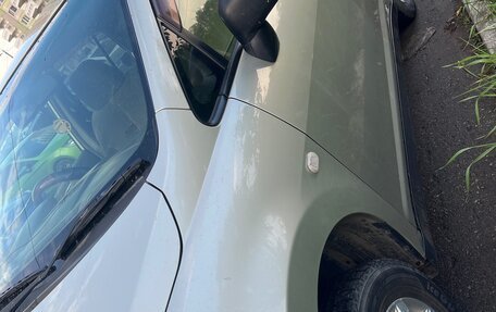 Nissan Tiida, 2005 год, 450 000 рублей, 6 фотография