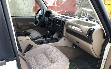 Land Rover Discovery III, 2002 год, 780 000 рублей, 10 фотография